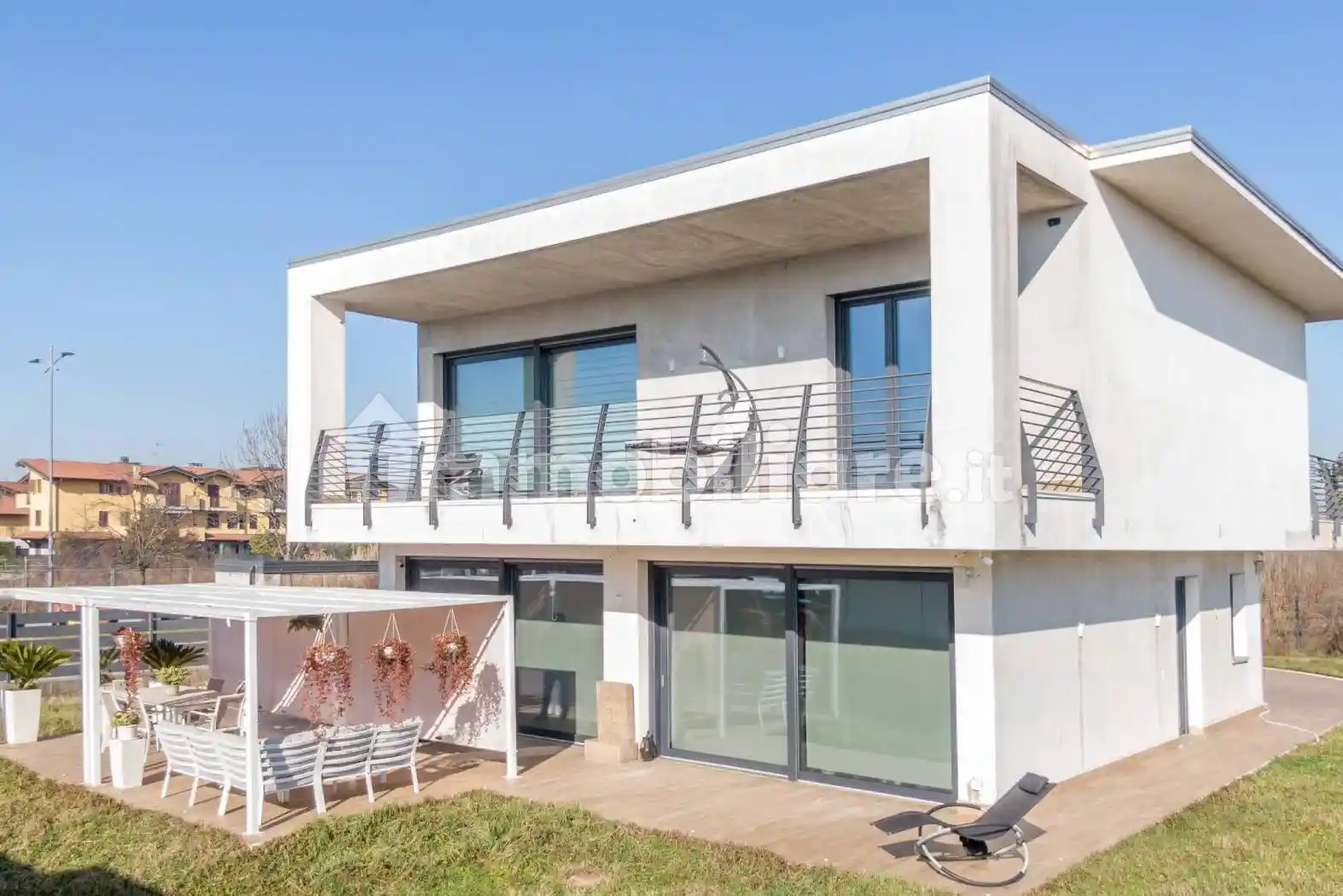 Villa in vendita a Pozzo d'Adda