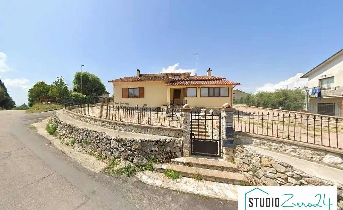 Villa in vendita a Amelia