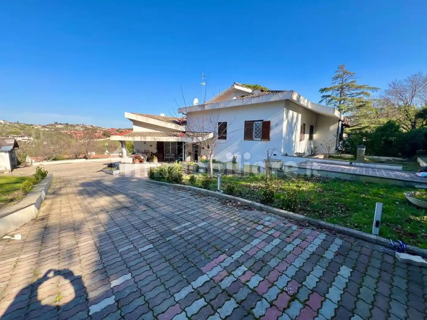 Villa in vendita a Riano