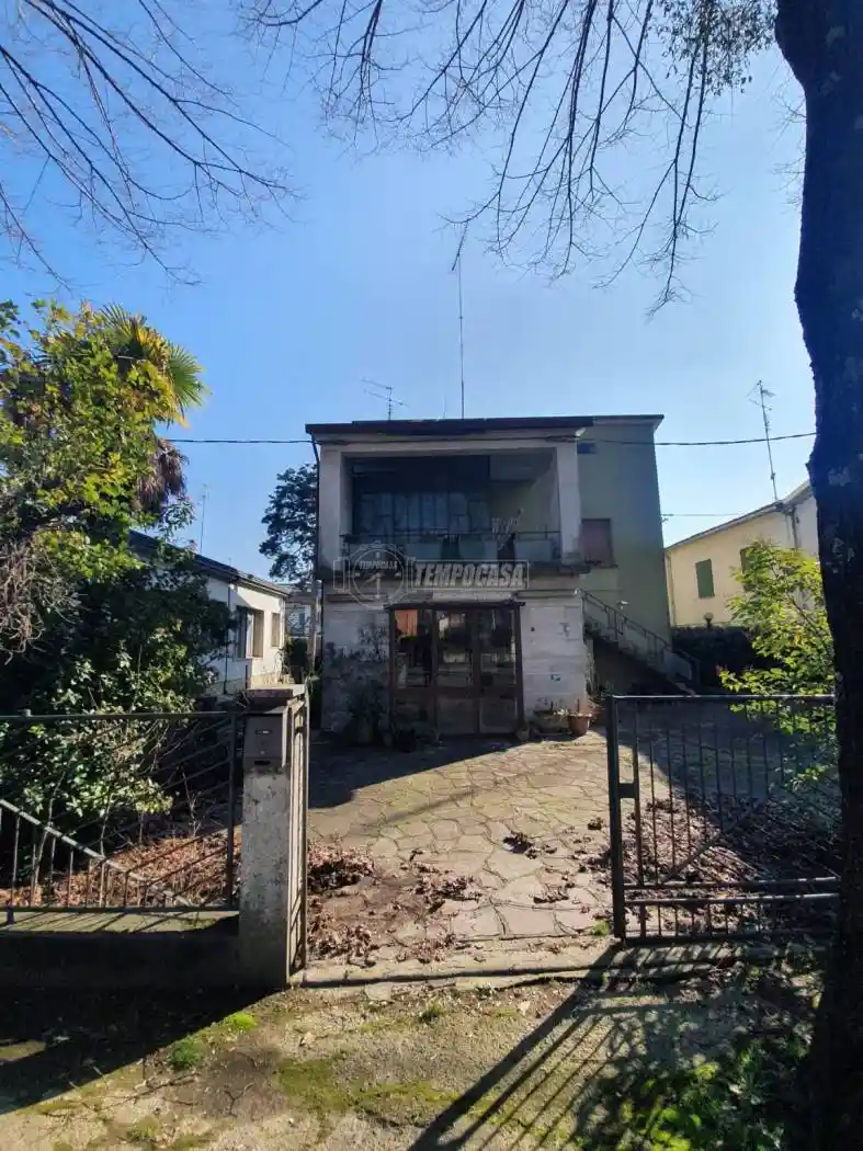 Villa in vendita a Castel Bolognese