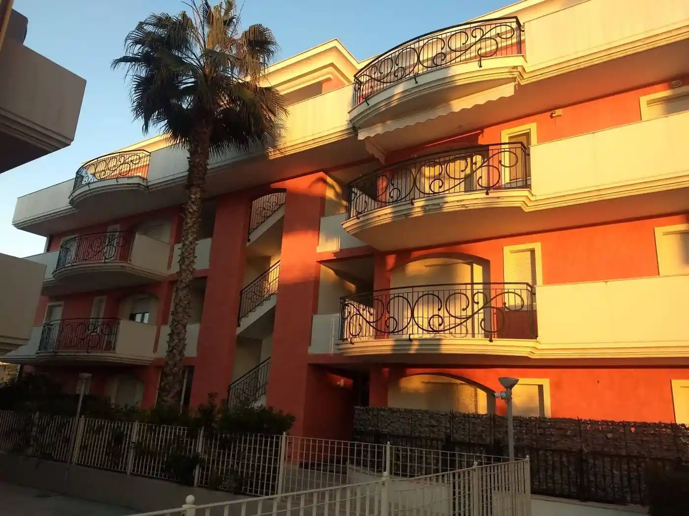 Trilocale via Sergio Turone 15, Centro, Martinsicuro - foto 2