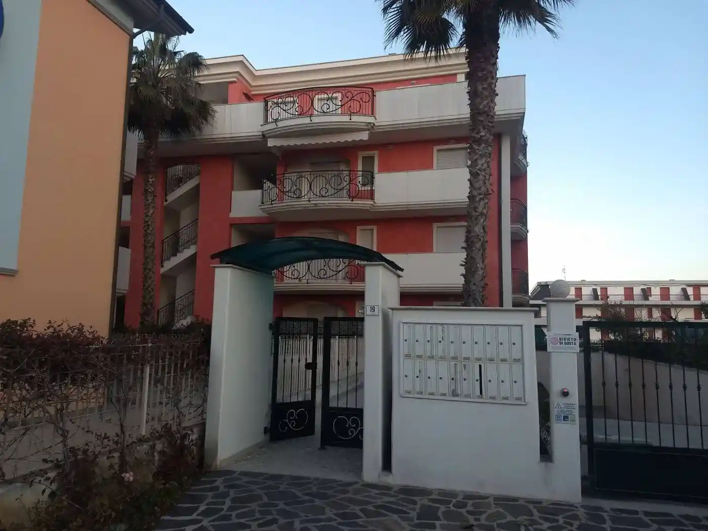 Trilocale via Sergio Turone 15, Centro, Martinsicuro - foto 3