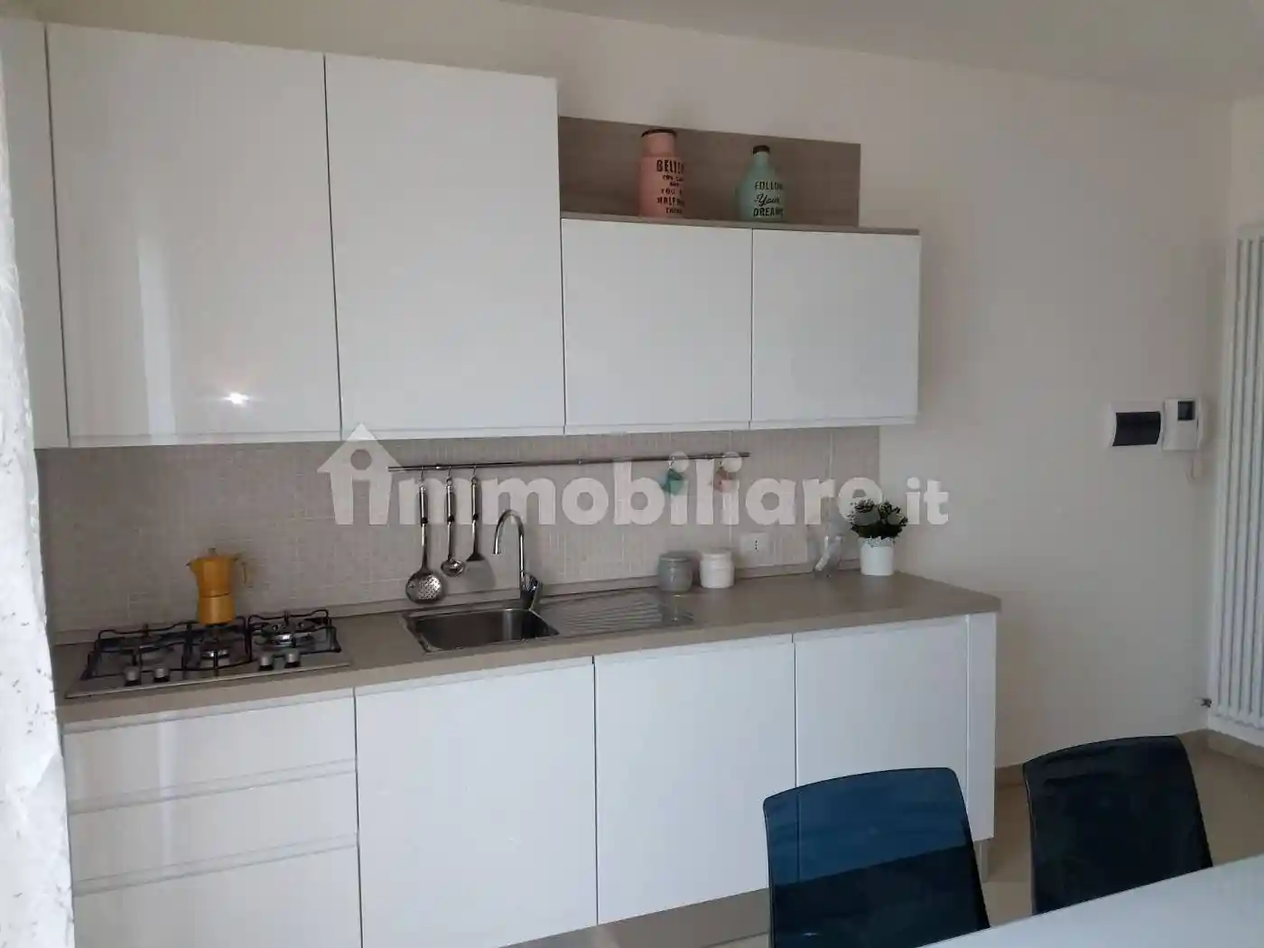 Trilocale via Sergio Turone 15, Centro, Martinsicuro - foto 5