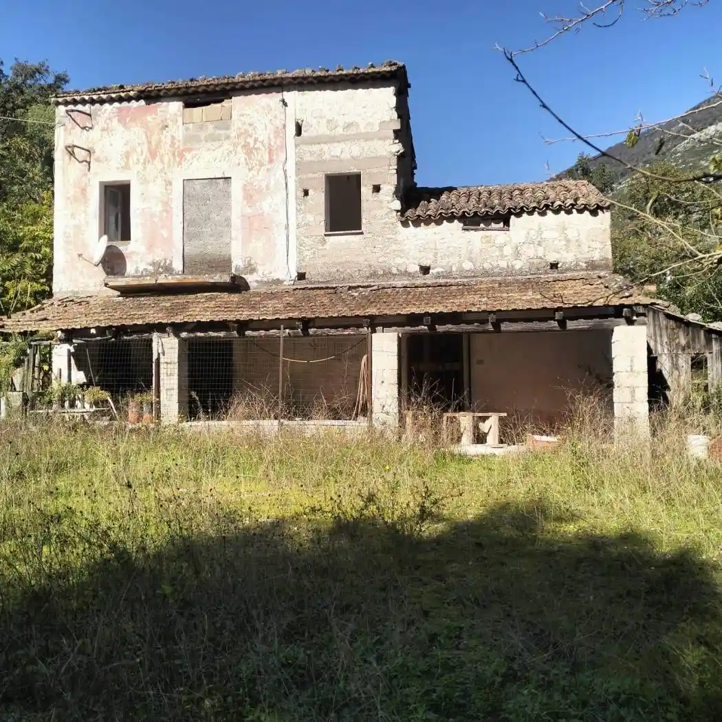 Rustico - Casale in vendita a Fondi