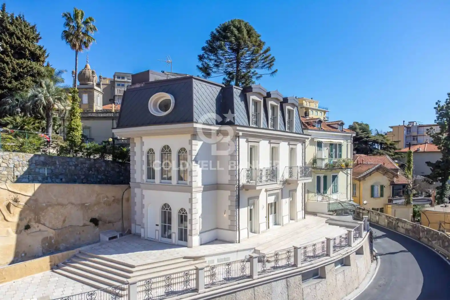 Villa in vendita a Sanremo