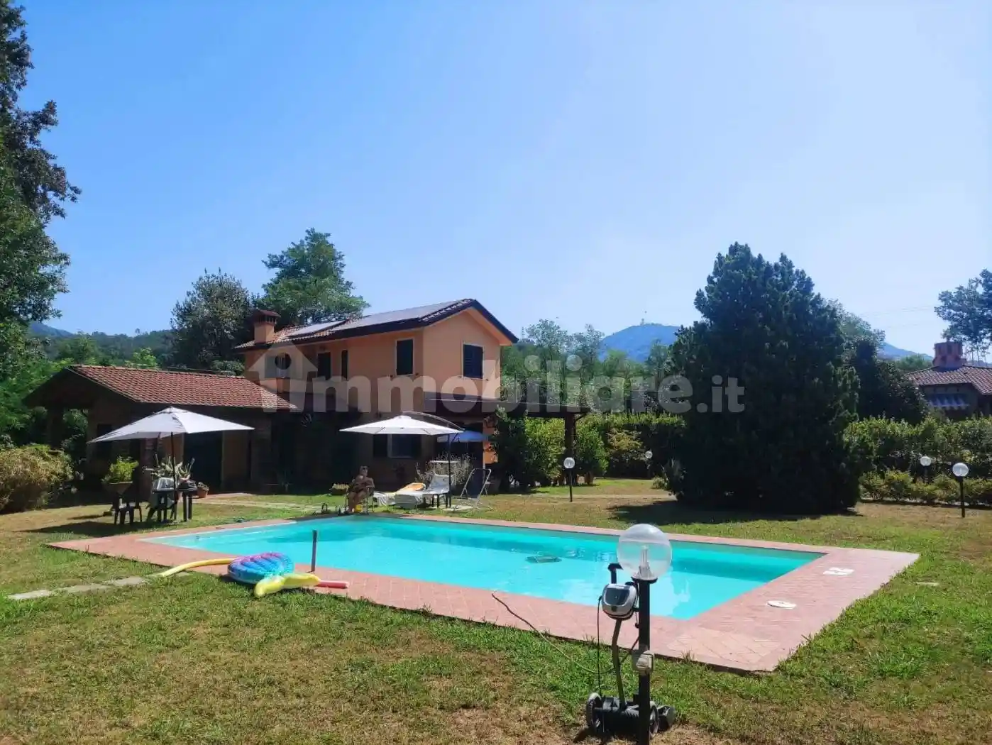 Villa in vendita a Castelnuovo Magra