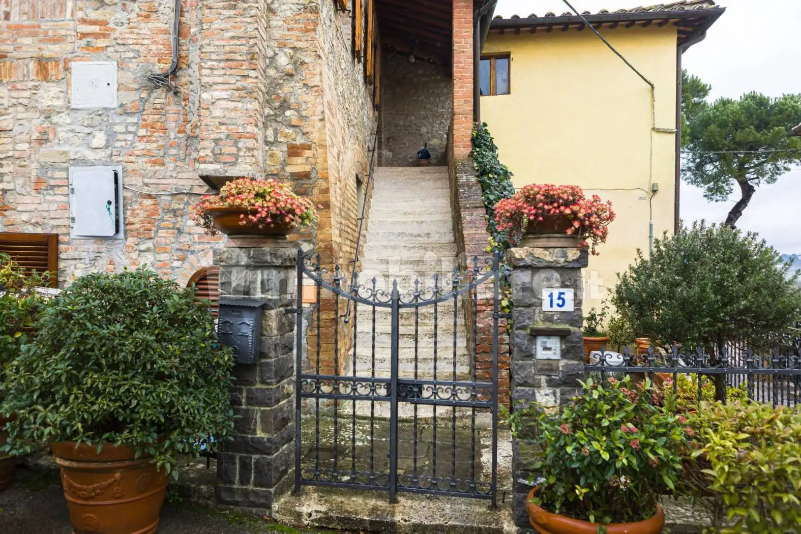 Casa indipendente in vendita a Siena