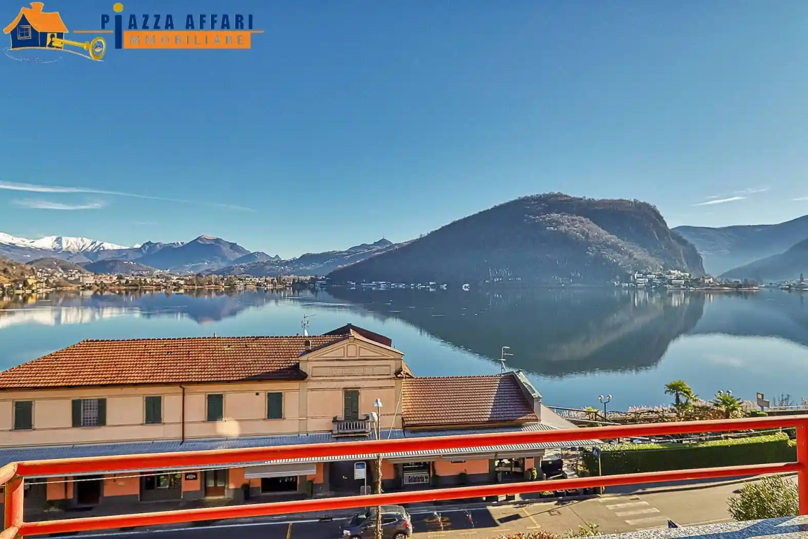 Villetta a schiera in vendita a Lavena Ponte Tresa