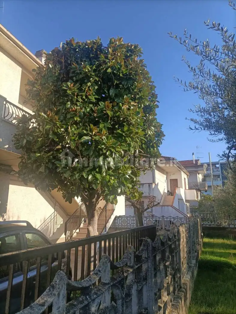 Villa in vendita a Montesilvano