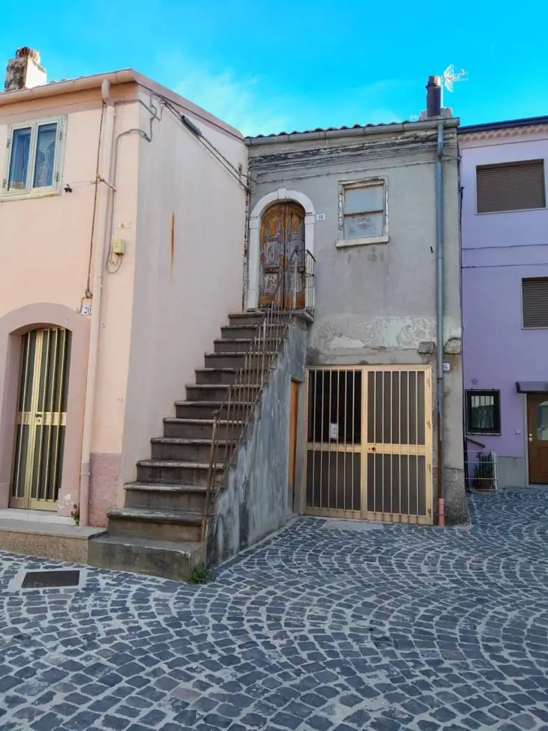 Appartamento in vendita a Pescolanciano