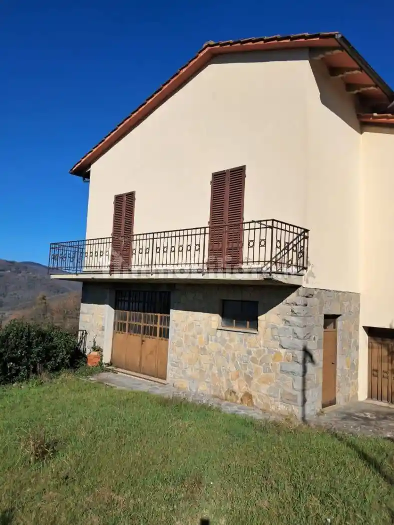 Villa in vendita a Radda in Chianti