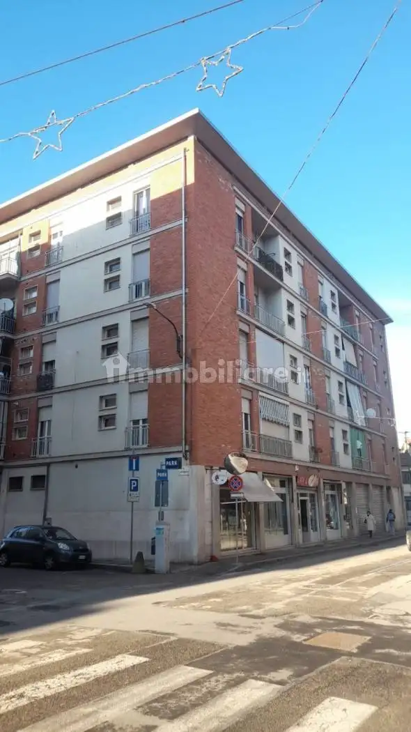 Appartamento in vendita a Asti