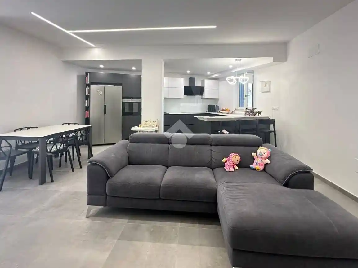 Villa bifamiliare via Maria Greco 8, Tivolille Pasquali Merenzata, Mendicino - foto 3