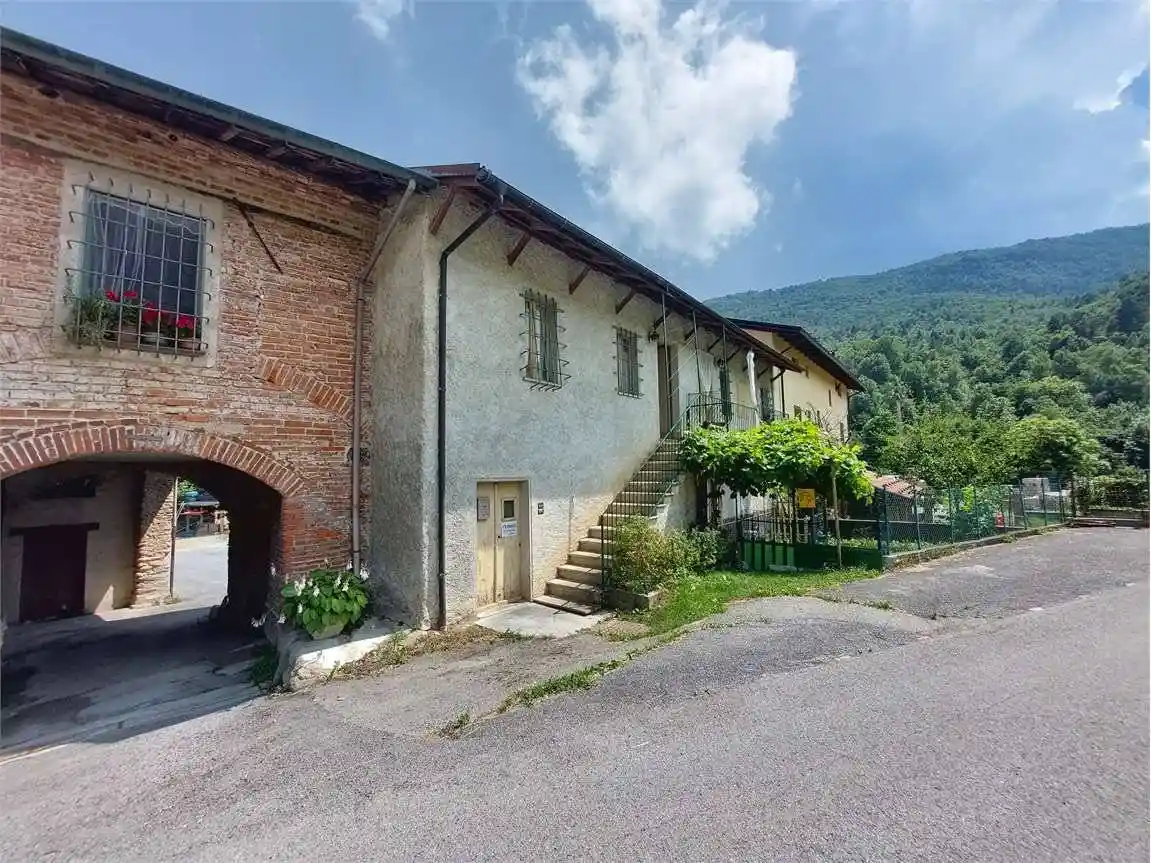 Casa indipendente in vendita a Garessio