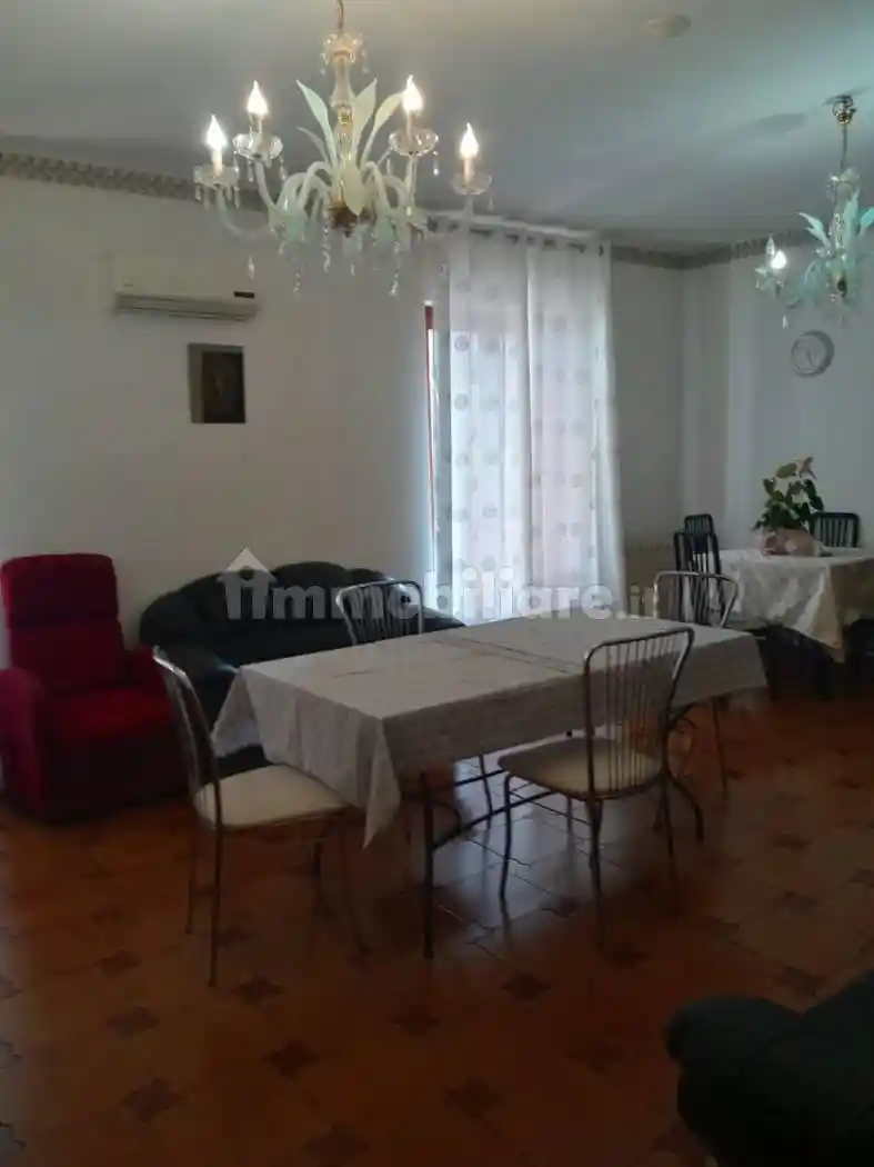 Appartamento in vendita a Acireale