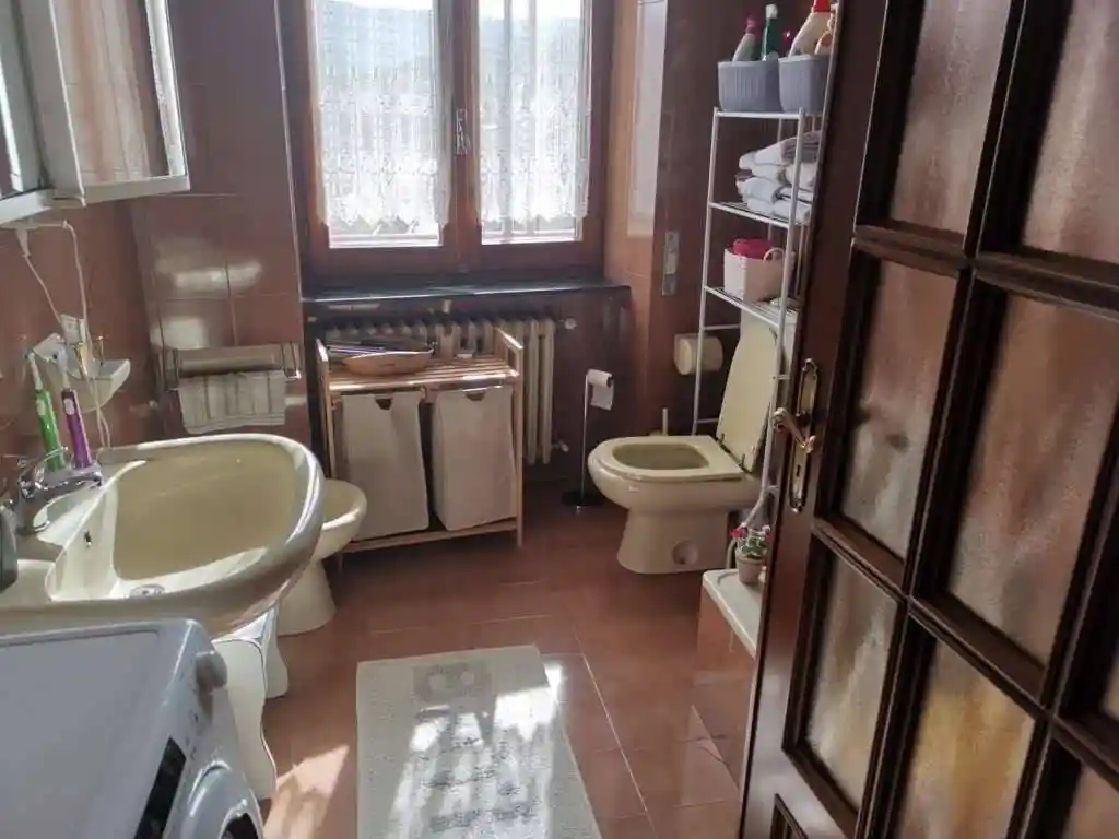 Appartamento ottimo stato, secondo piano, Bagnasco - foto 3