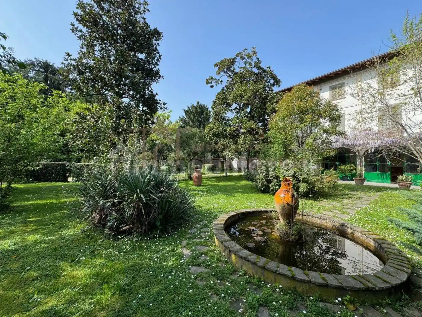 Palazzo - Edificio in vendita a Grumello del Monte