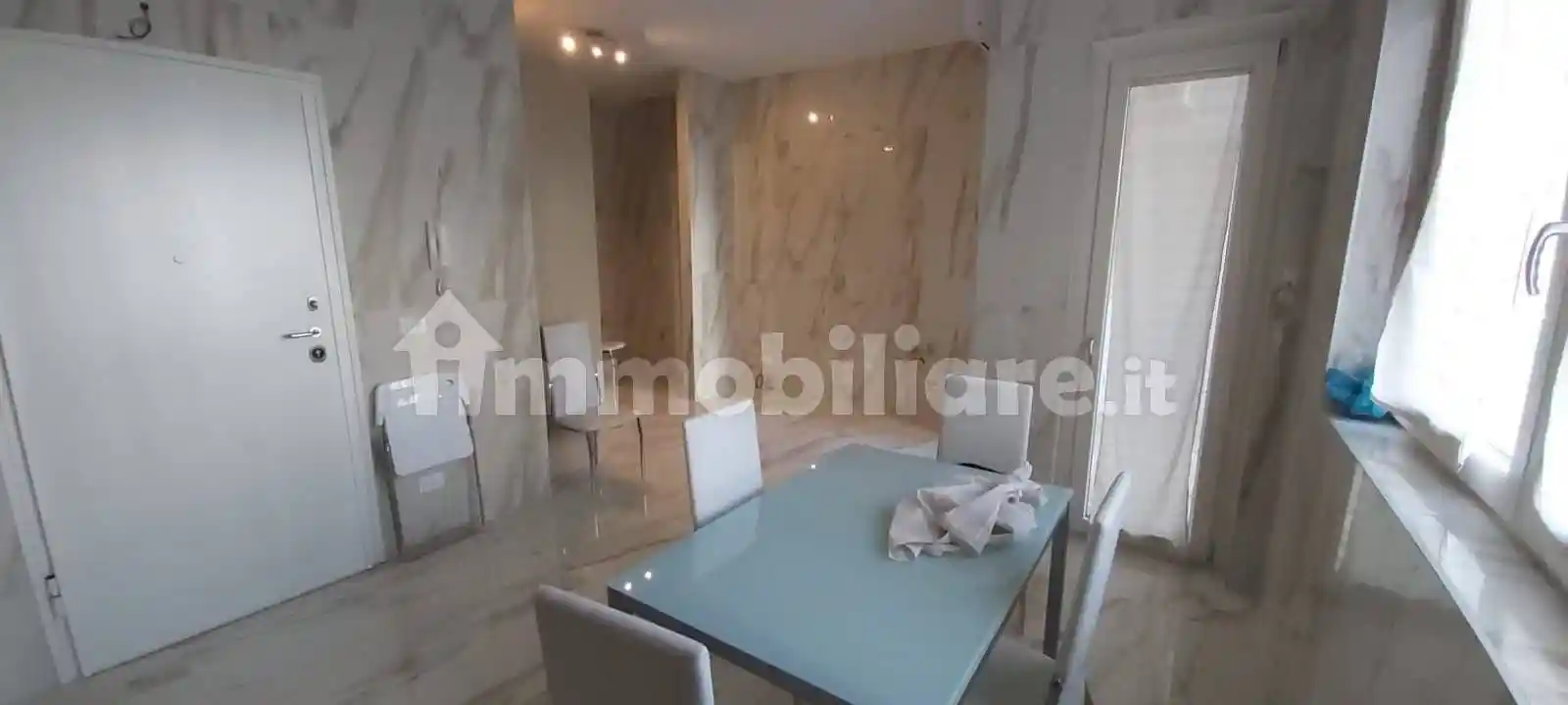 Appartamento in affitto a Bari