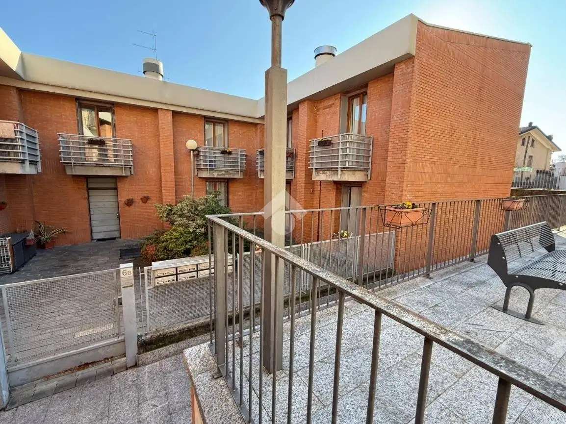 Bilocale piazza Fenaroli, Centro, Airuno - foto 2