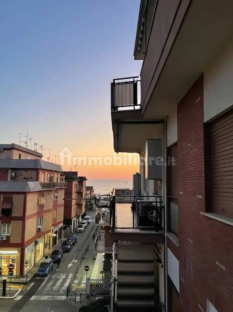 Appartamento in vendita a Pomezia