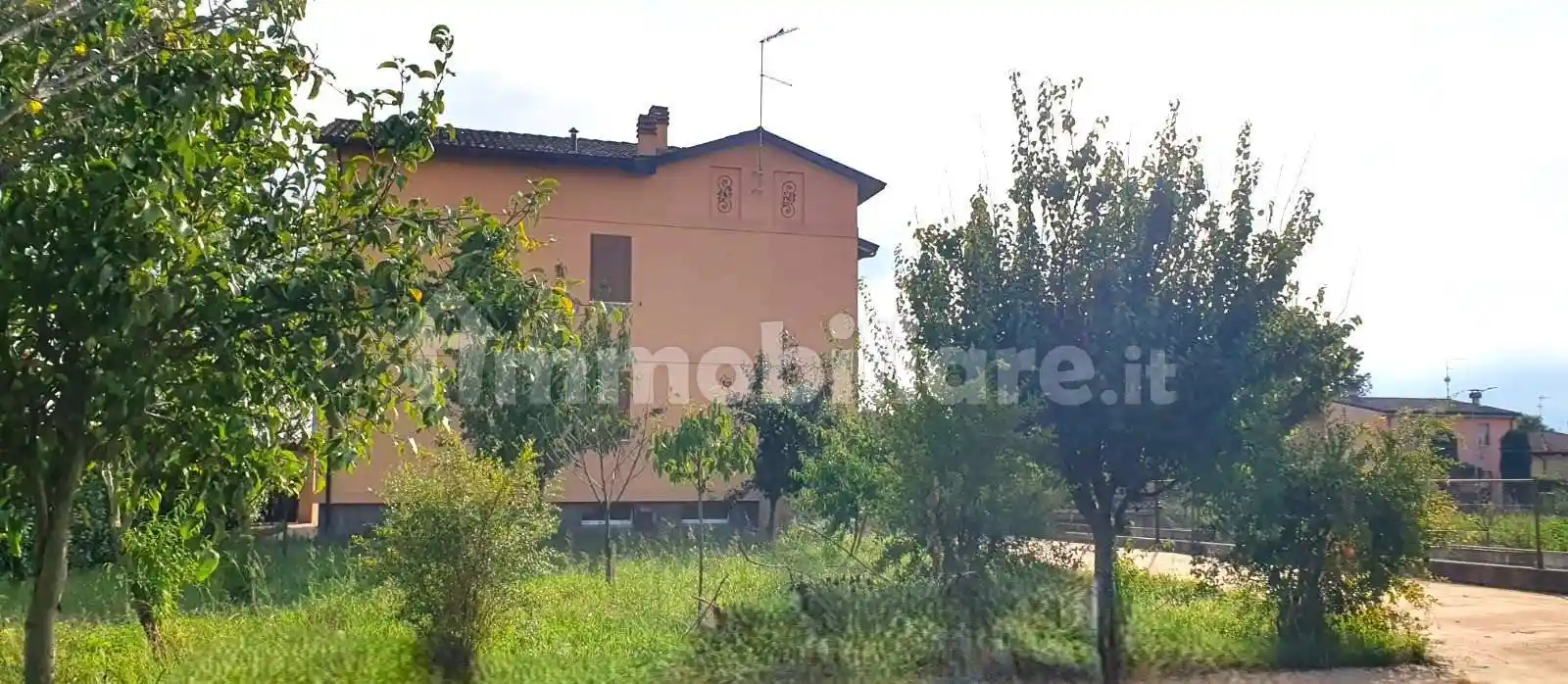 Villa in vendita a Fiorenzuola d'Arda
