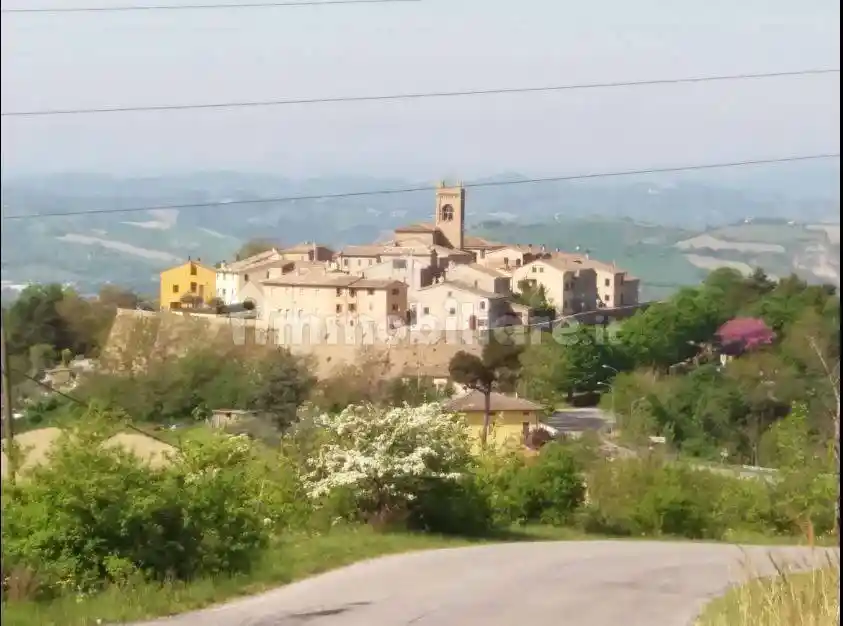 Casa indipendente in vendita a Vallefoglia