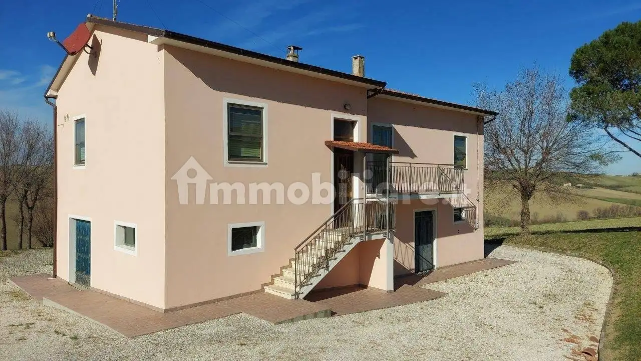 Rustico - Casale in vendita a Barbara