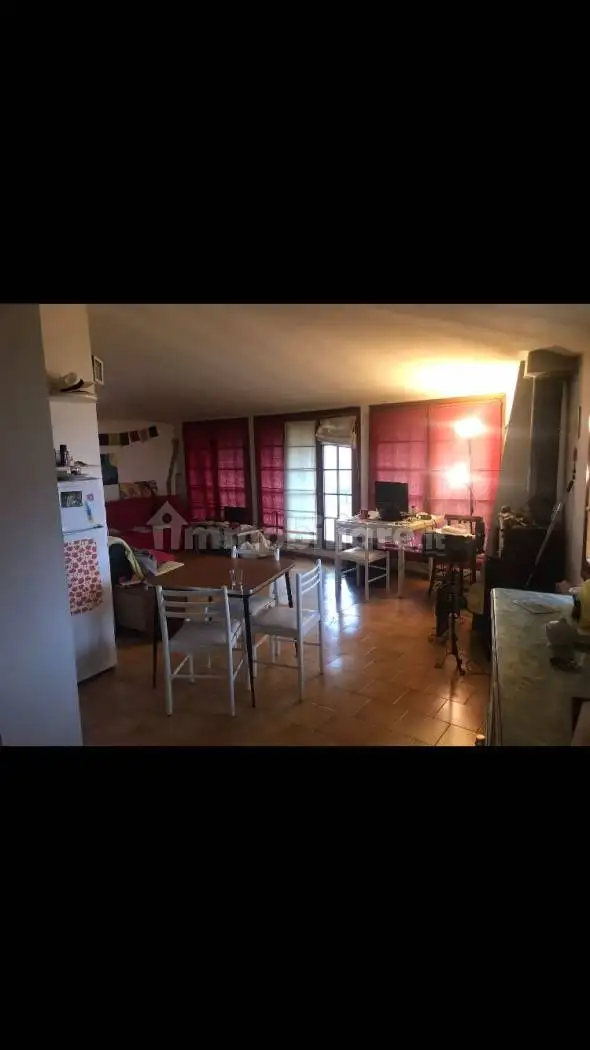 Palazzo - Edificio in vendita a Grizzana Morandi