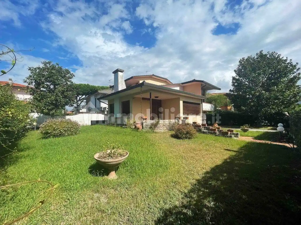 Villa in vendita a Pietrasanta