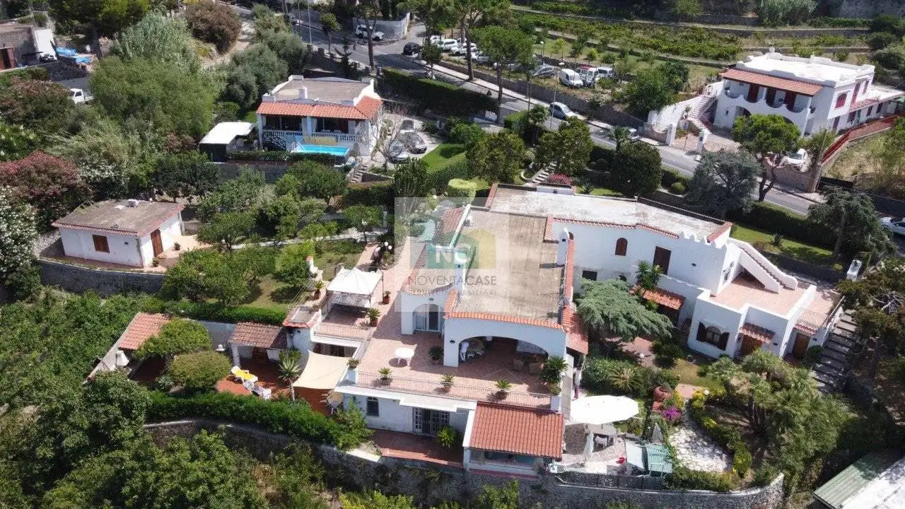 Villa in vendita a Forio