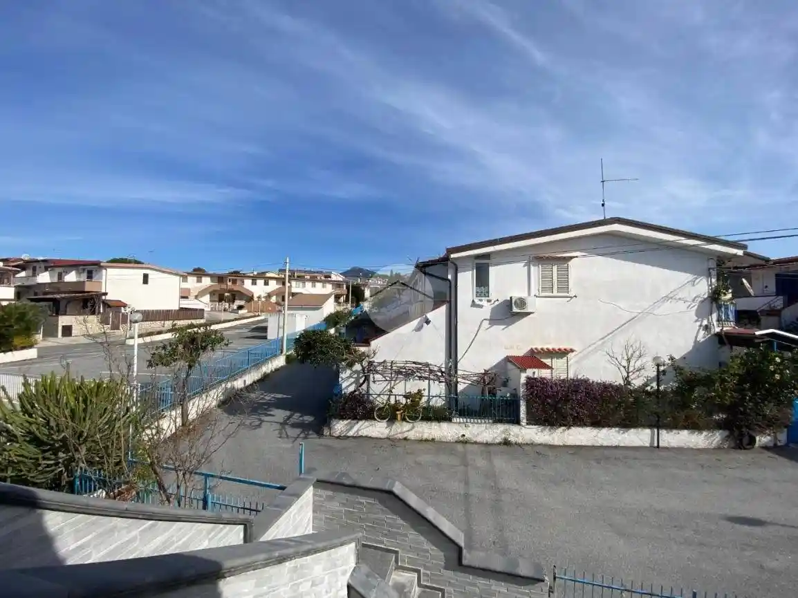 Trilocale viale Raffaello Stanzio, Baia del Carpino, Petrosa, Piano Grande, Scalea - foto 5