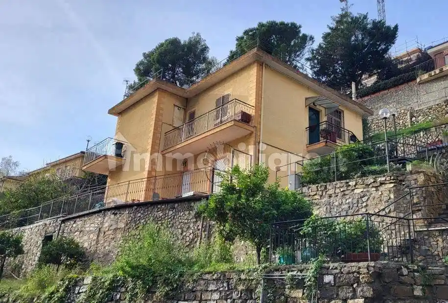 Villa in vendita a Cervo