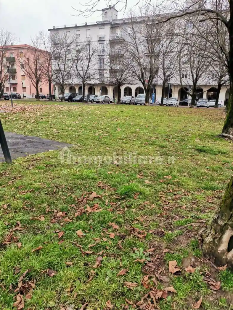 Appartamento in vendita a Brescia