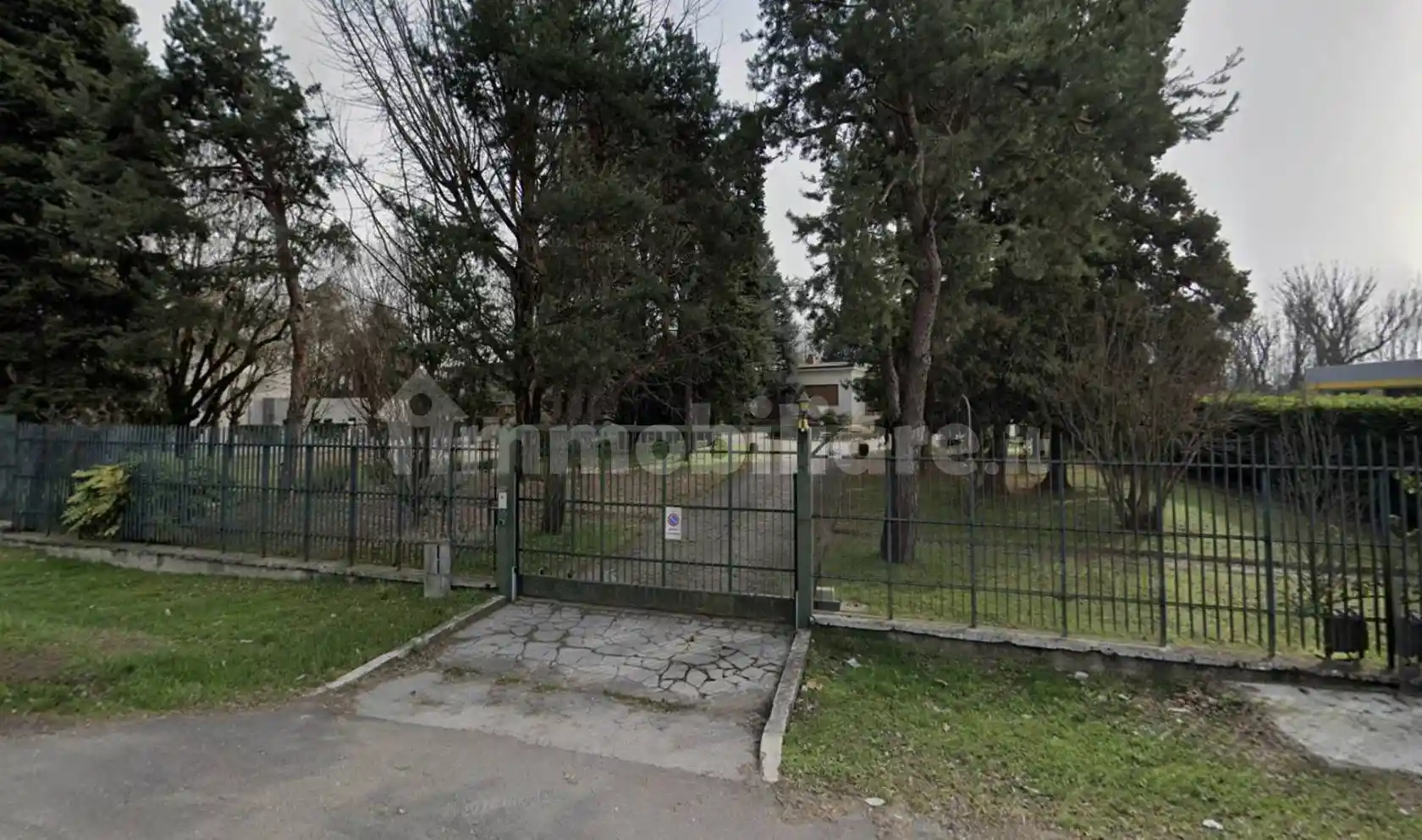 Villa in vendita a Cremona