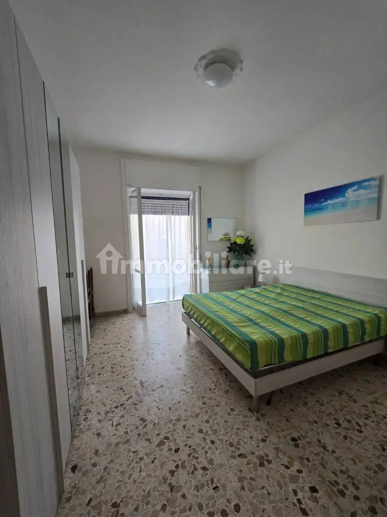 Appartamento in affitto a Mondragone