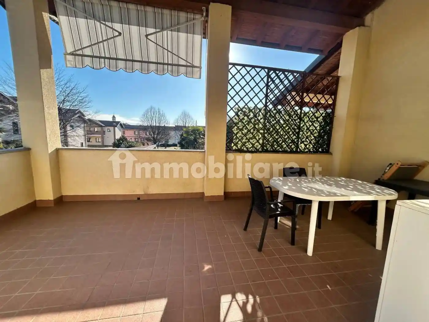 Villa in vendita a Gorla Maggiore