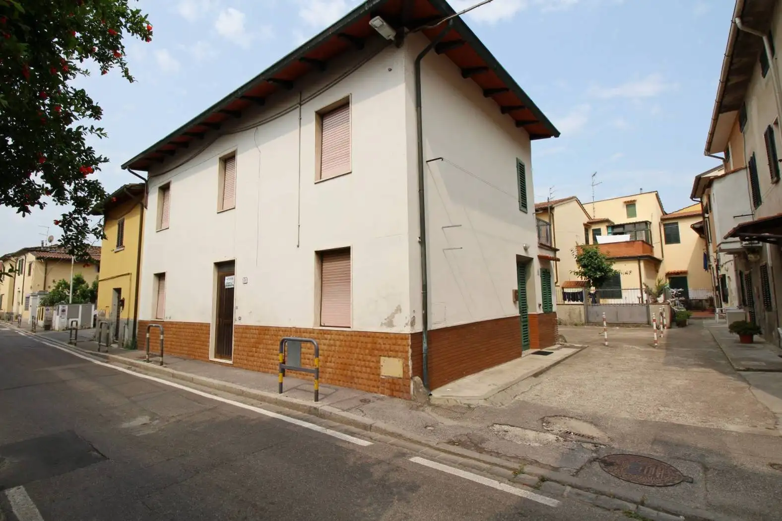 Casa indipendente in vendita a Prato