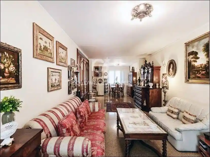 Villa in vendita a Rimini