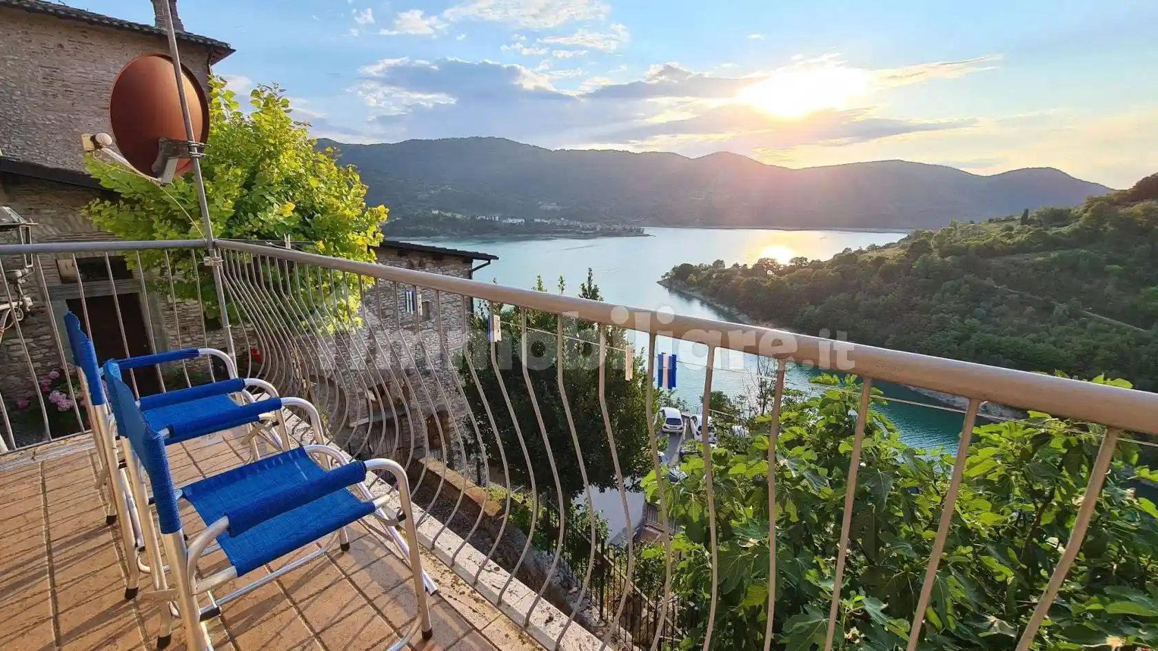 Appartamento in vendita a Castel di Tora