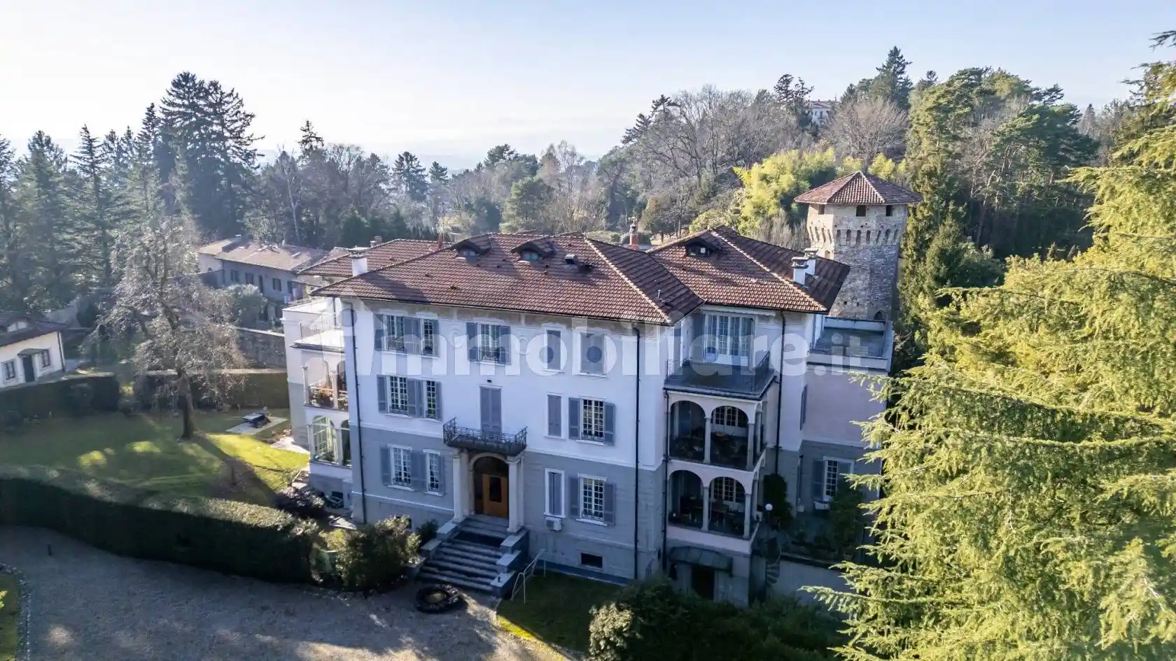 Appartamento in vendita a Varese