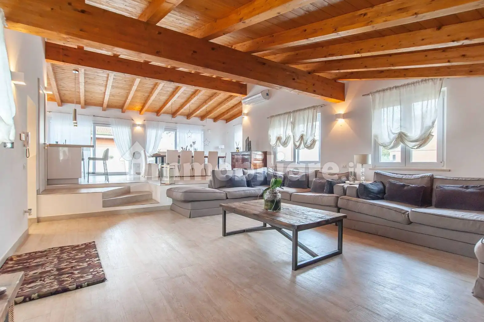 Villa unifamiliare in vendita a Roma