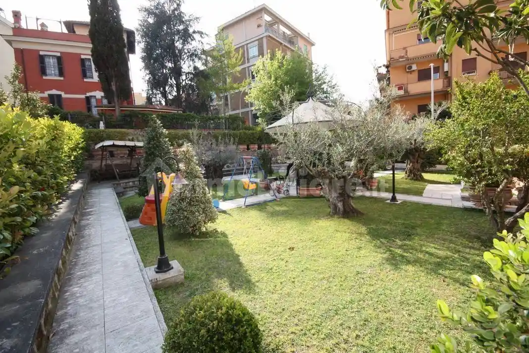 Villa in affitto a Roma