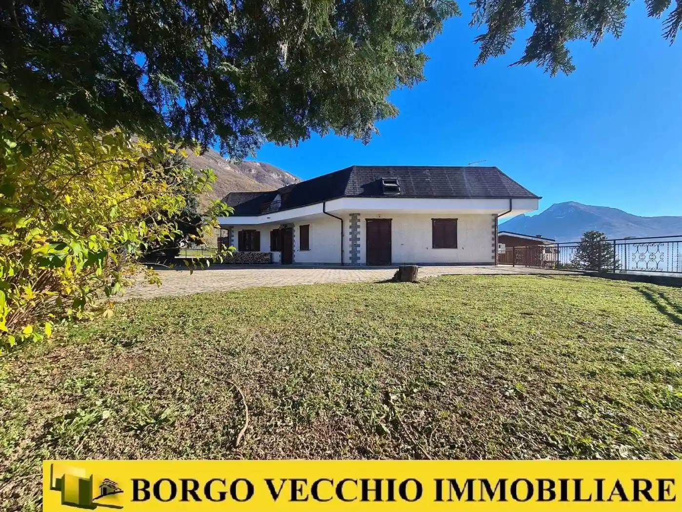 Villa in vendita a Demonte