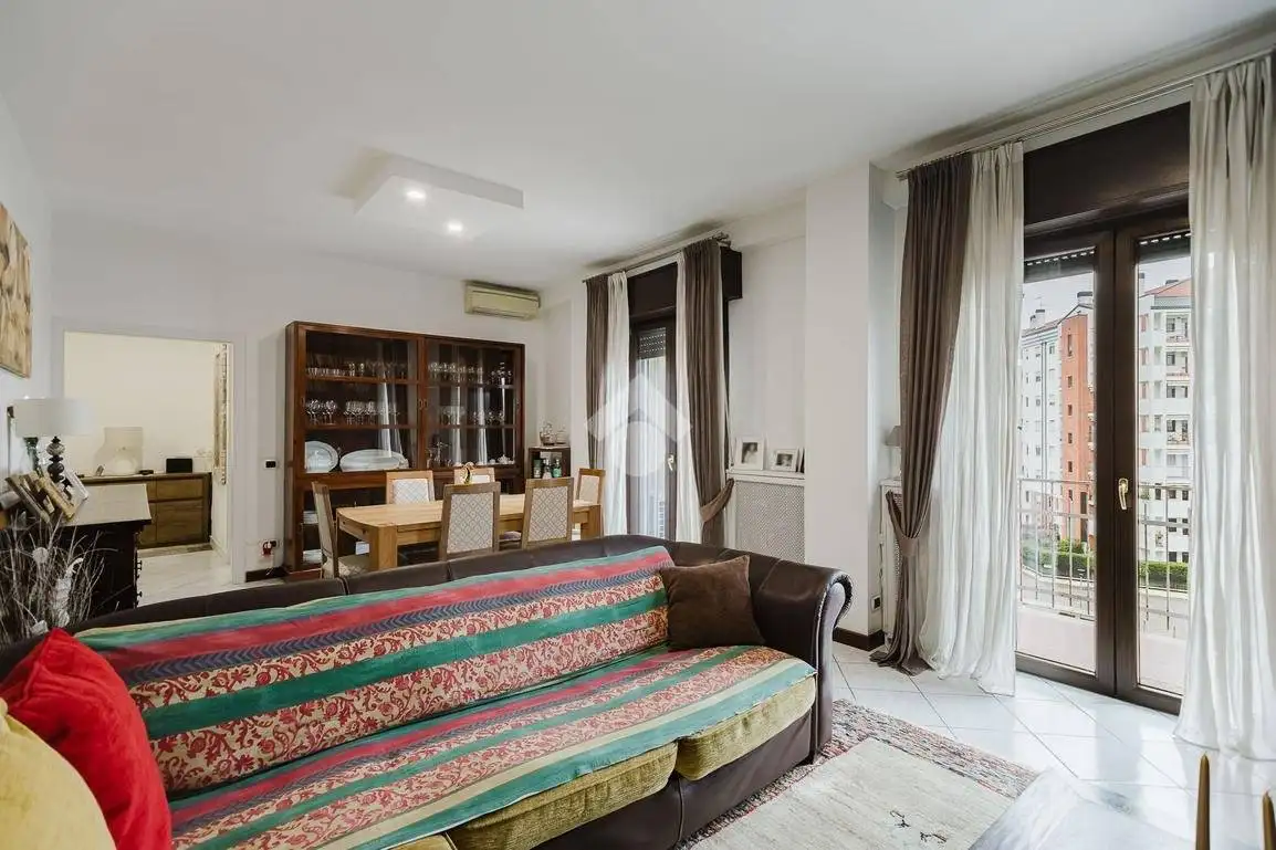 Apartment in vendita a Milan