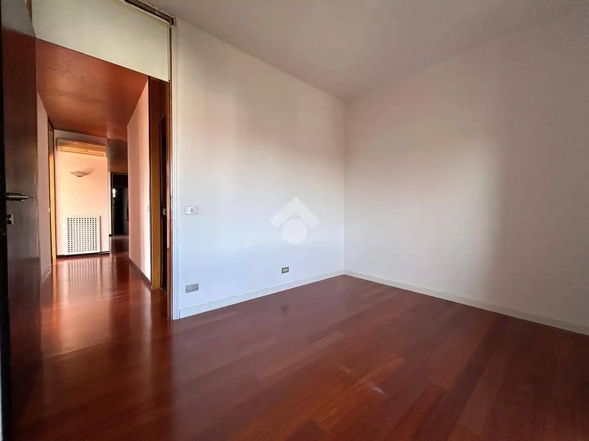 Quadrilocale buono stato, terzo piano, Castelfranco Veneto - foto 5