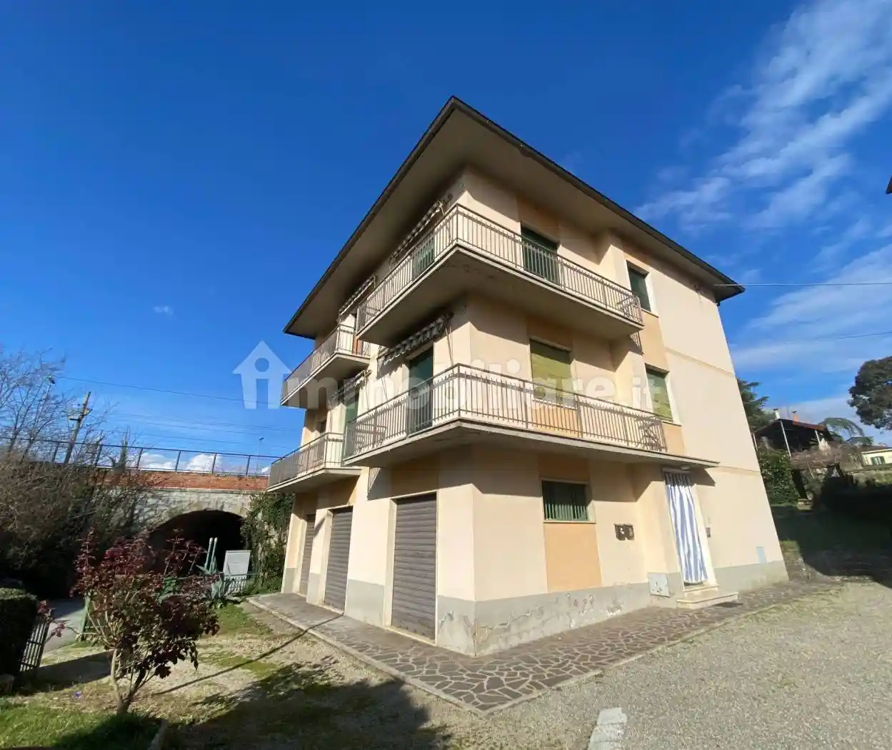 Villa in vendita a Arezzo