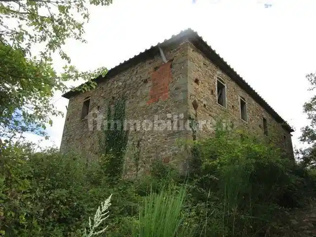 Rustico - Casale in vendita a Bucine