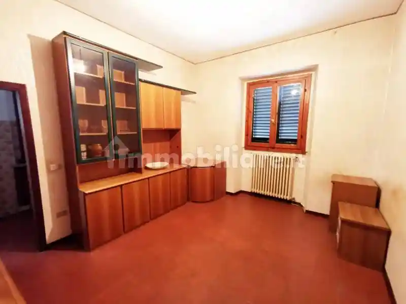 Palazzo - Edificio in vendita a Cavriglia