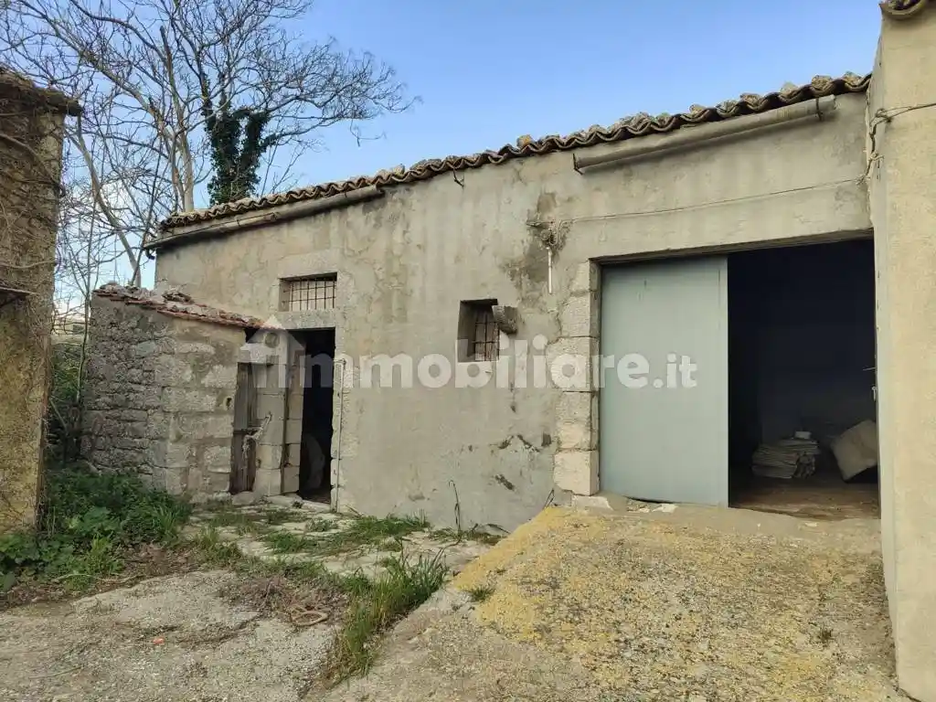 Casa indipendente in vendita a Ragusa