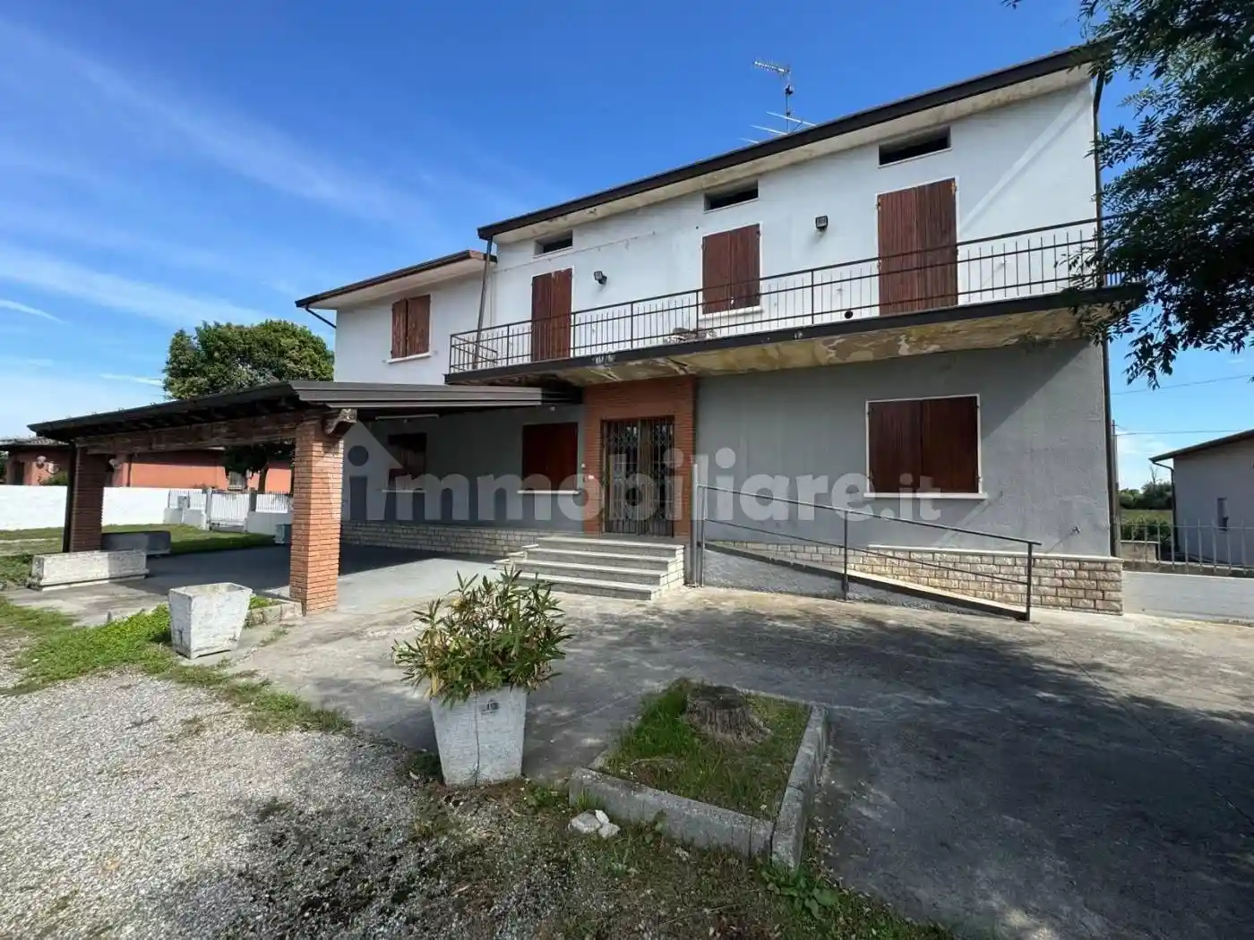 Palazzo - Edificio in vendita a Leno